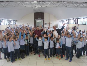 Escola Adventista de Caxias do Sul realiza homenagem no Dia do Prefeito