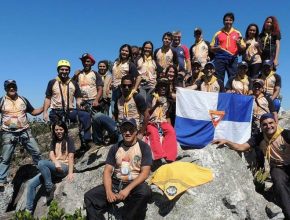 Desbravadores participam de curso de líderes