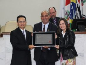 Pastor adventista recebe homenagem da Câmara Municipal de Rio Preto