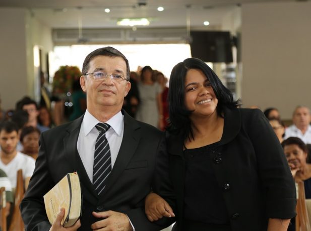 Pastor José Antônio Bettero ao lado da esposa Jackeline Bettero, em sua jubilação (2014).