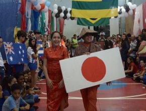 Feira das nações mobiliza alunos do Colégio Adventista em Aracaju