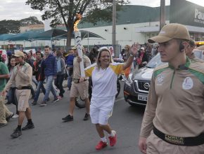 Adventista conduz Tocha Olímpica Rio 2016 em Indaiatuba