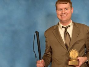Pesquisador adventista recebe o ‘Prêmio Nobel por Cegueira’