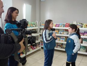 Jornalistas da RBS TV de Pelotas palestram sobre profissão em escola adventista