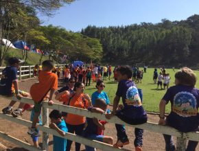 Pijama e Olimpíadas compõem temática de acampamento infantojuvenil