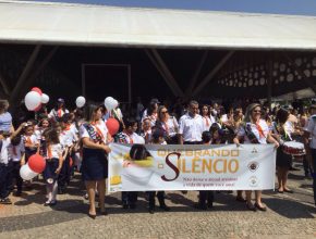 Ação em Votuporanga alerta comunidade sobre violência