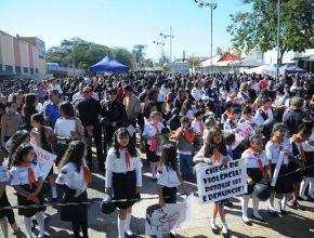 São Carlos inclui projeto contra abuso e violência no calendário oficial