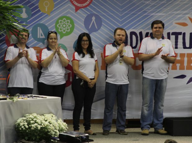 Diretores das Escolas Adventistas de Goiânia e Anápolis estavam presentes motivando os alunos.