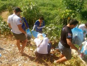 Voluntários realizam mutirão de limpeza em importante lagoa do RN