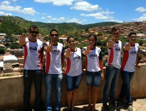 Mais de 500 jovens se dedicam a voluntariado no leste de Minas