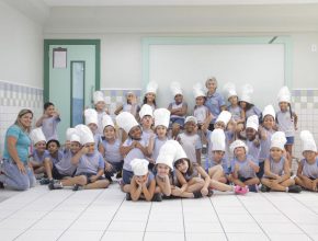 Aula de Ciência do 1º Ano ensina alunos a importância de ingerir alimentos saudáveis