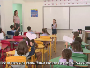 Alunos de Colégio Adventista revitalizam praça em Florianópolis