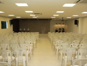 Auditório Novo Tempo inaugurado em Ilhéus atenderá escola e igreja