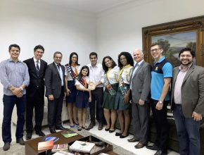Prefeito de Campos dos Goytacazes recebe representantes da Igreja Adventista