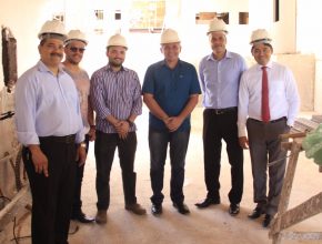 Prefeito de Santarém visita obras da Escola Adventista