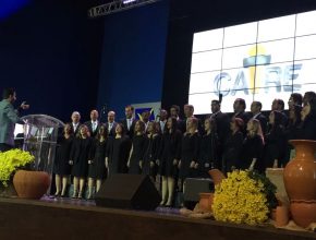 Programa evangelístico é realizado em Belo Horizonte