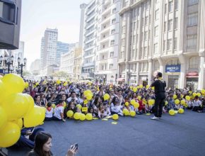 Quebrando o Silêncio reúne mais de 4 mil pessoas em Curitiba