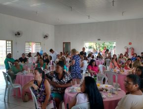 Chá da tarde reúne 80 mulheres em Jales