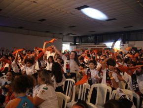 Acampamento reúne 1400 crianças em Bauru