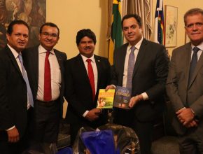 Governador de Pernambuco recebe a visita de líderes da Igreja Adventista no estado