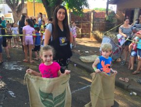 Igreja de Maringá atende mais de 600 pessoas no Dia das Crianças