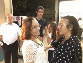 Separadas na infância, irmãs se reencontram 64 anos depois