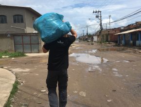 Adventistas fazem campanha para ajudar vítimas da enchente no Rio