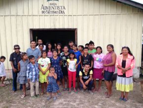 Apesar dos desafios, cresce atuação adventista com nativos