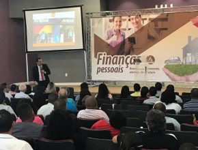 Finanças pessoais é tema de série de treinamentos para adventistas da Grande Salvador