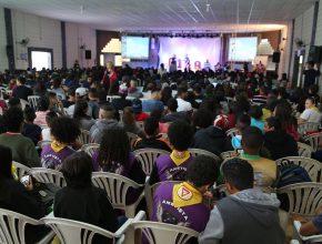Adolescentes confirmam interesse em participar de ações missionárias