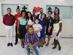 Jovens missionários abrem 300 vagas para cursos gratuitos em Vitória