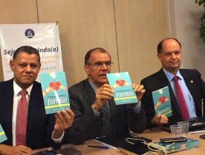 Igreja avalia Impacto Esperança na Bahia e em Sergipe e apresenta livro para 2019