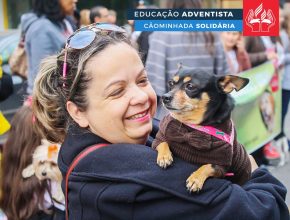 Escola de Tubarão faz passeata para lembrar cuidado com animais