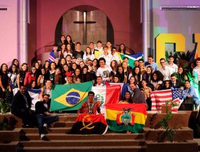 30 anos da constituição federal é explorada em escola na Bahia