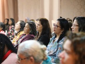Congresso reúne 300 mulheres em Marataízes
