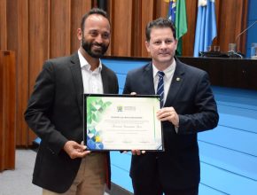 Presidente da ASM é condecorado com Título de Cidadão Sul-Mato-Grossense