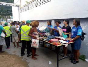 Jovens adventistas acolhem moradores de rua e órgão especializado em atendimento social