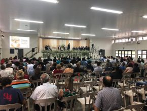 Cerimônia de ordenação confirma o ministério pastoral