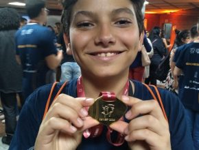 Jovem é fiel na guarda do sábado e ganha ouro em Olimpíada Brasileira de Matemática