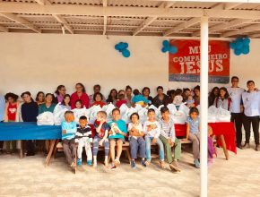 Em Camboriú, ação solidária resultará em sete batismos em setembro
