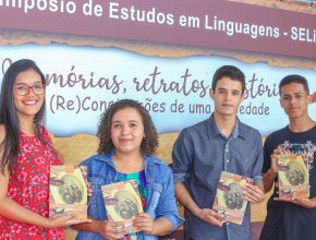 Estudantes de Escola Adventista publicam segundo livro