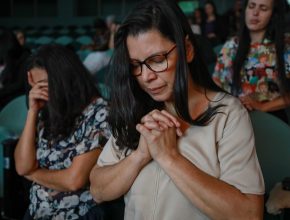 Congresso incentiva mulheres a terem uma vida de oração
