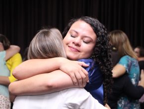 Culto de gratidão reúne servidores da Educação no norte do PR