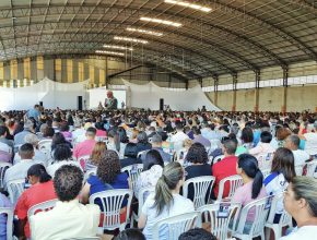 Liderança da igreja no sudoeste paulista lança programa de 2020 no FIEL