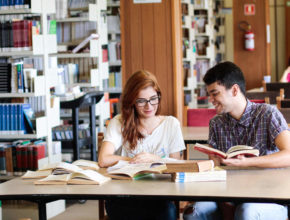 Bibliotecas do Unasp aproximam alunos durante período de isolamento social com acervo online