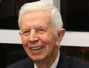 Pioneiro do criacionismo falece aos 96 anos