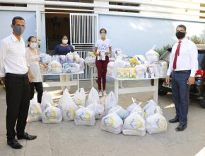 Adventistas fazem campanha e arrecadam alimentos e máscaras para sanatório na Bahia