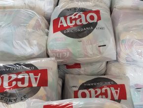Igreja adventista de União da Vitória recebe doação de 400 cestas básicas