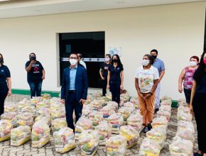 Páscoa Solidária: Em Montes Claros Escola Adventista doa cestas para famílias e instituições
