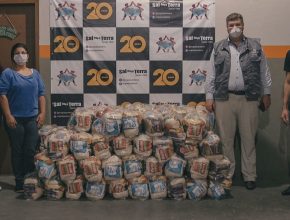 Sede da Igreja no Sudeste doa 5,6 toneladas de alimentos no Rio